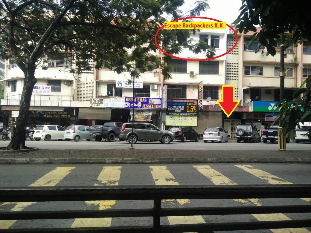 Hostel Escape Backpackers Kk Kota Kinabalu Zewnętrze zdjęcie
