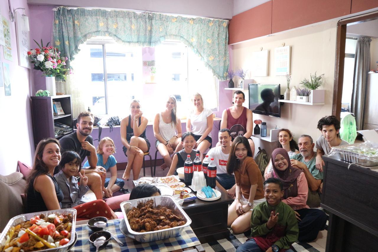 Hostel Escape Backpackers Kk Kota Kinabalu Zewnętrze zdjęcie