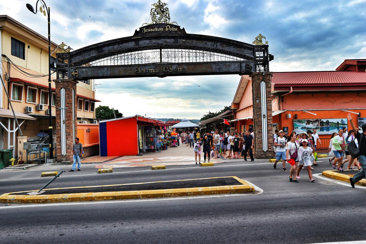 Hostel Escape Backpackers Kk Kota Kinabalu Zewnętrze zdjęcie