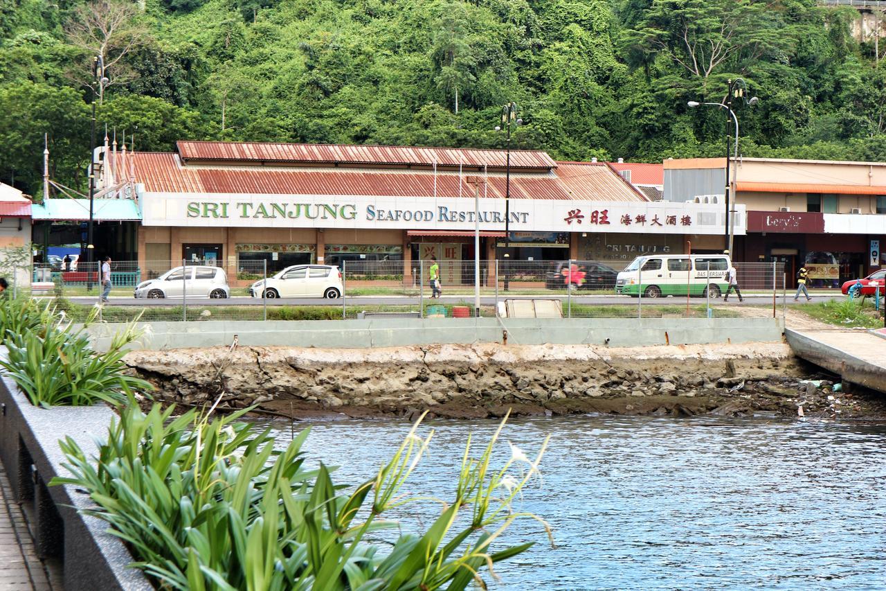 Hostel Escape Backpackers Kk Kota Kinabalu Zewnętrze zdjęcie