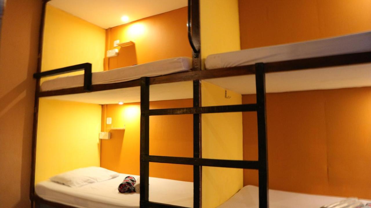 Hostel Escape Backpackers Kk Kota Kinabalu Zewnętrze zdjęcie