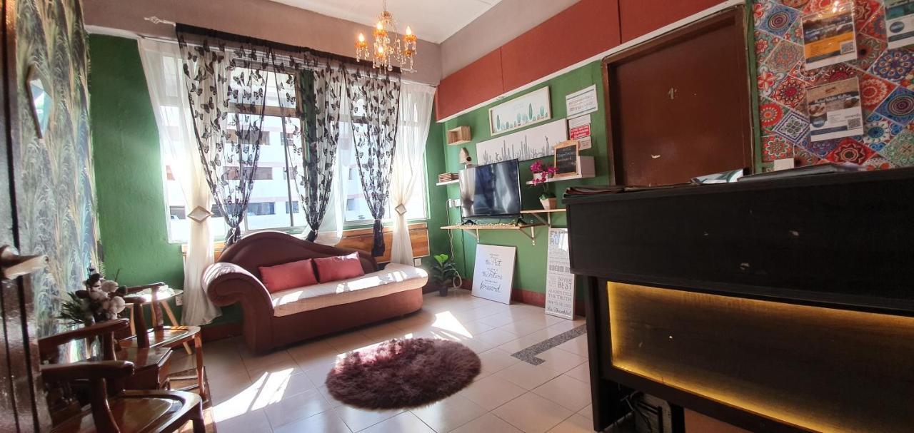 Hostel Escape Backpackers Kk Kota Kinabalu Zewnętrze zdjęcie