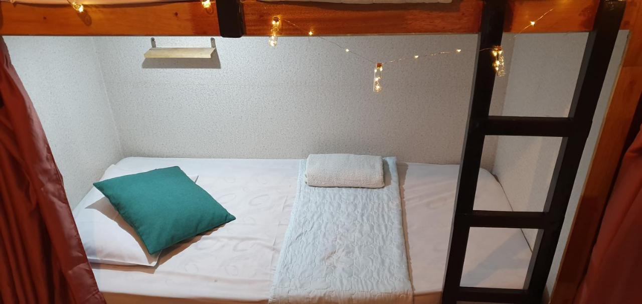 Hostel Escape Backpackers Kk Kota Kinabalu Zewnętrze zdjęcie