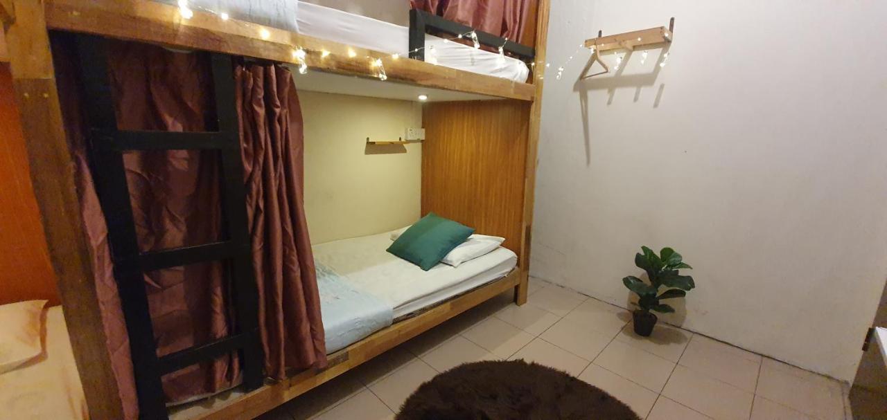 Hostel Escape Backpackers Kk Kota Kinabalu Zewnętrze zdjęcie