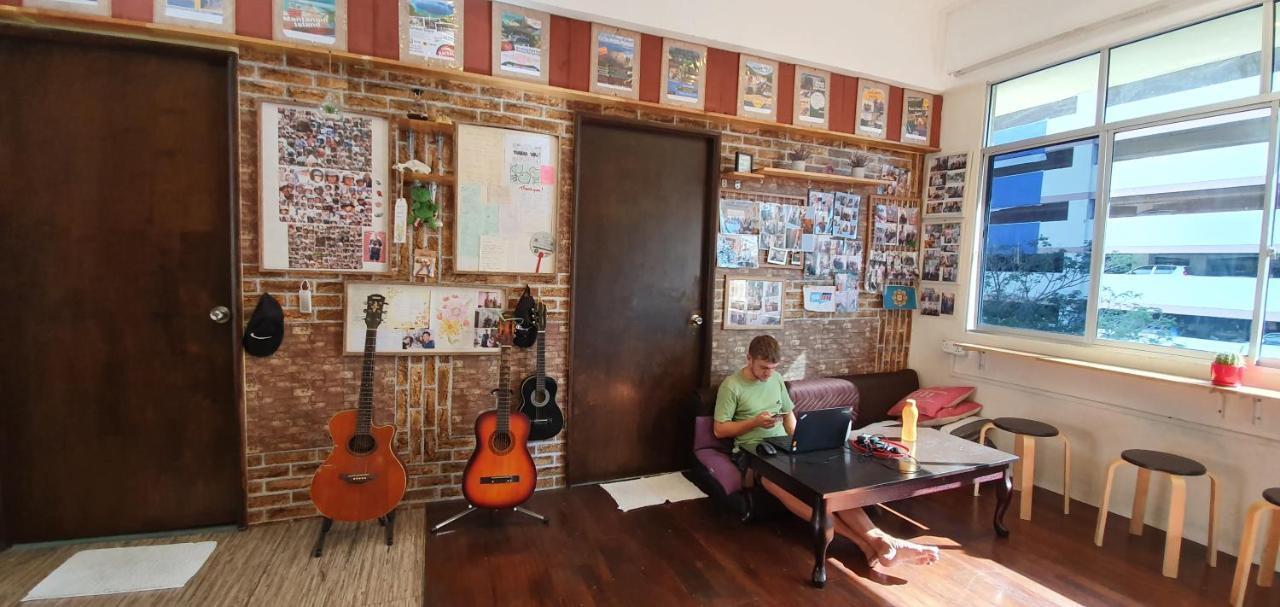 Hostel Escape Backpackers Kk Kota Kinabalu Zewnętrze zdjęcie